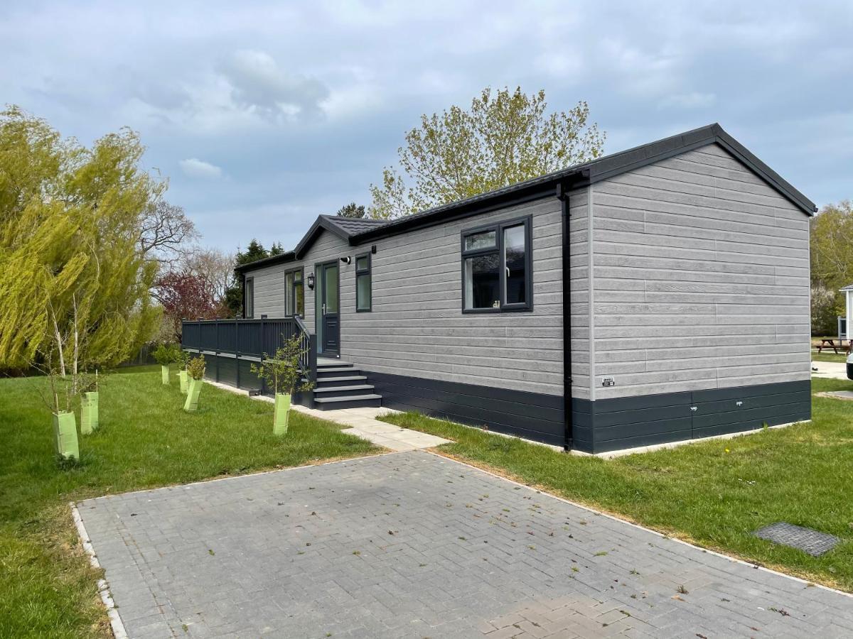 Orchard View Lodge Woodhall Spa Exterior photo